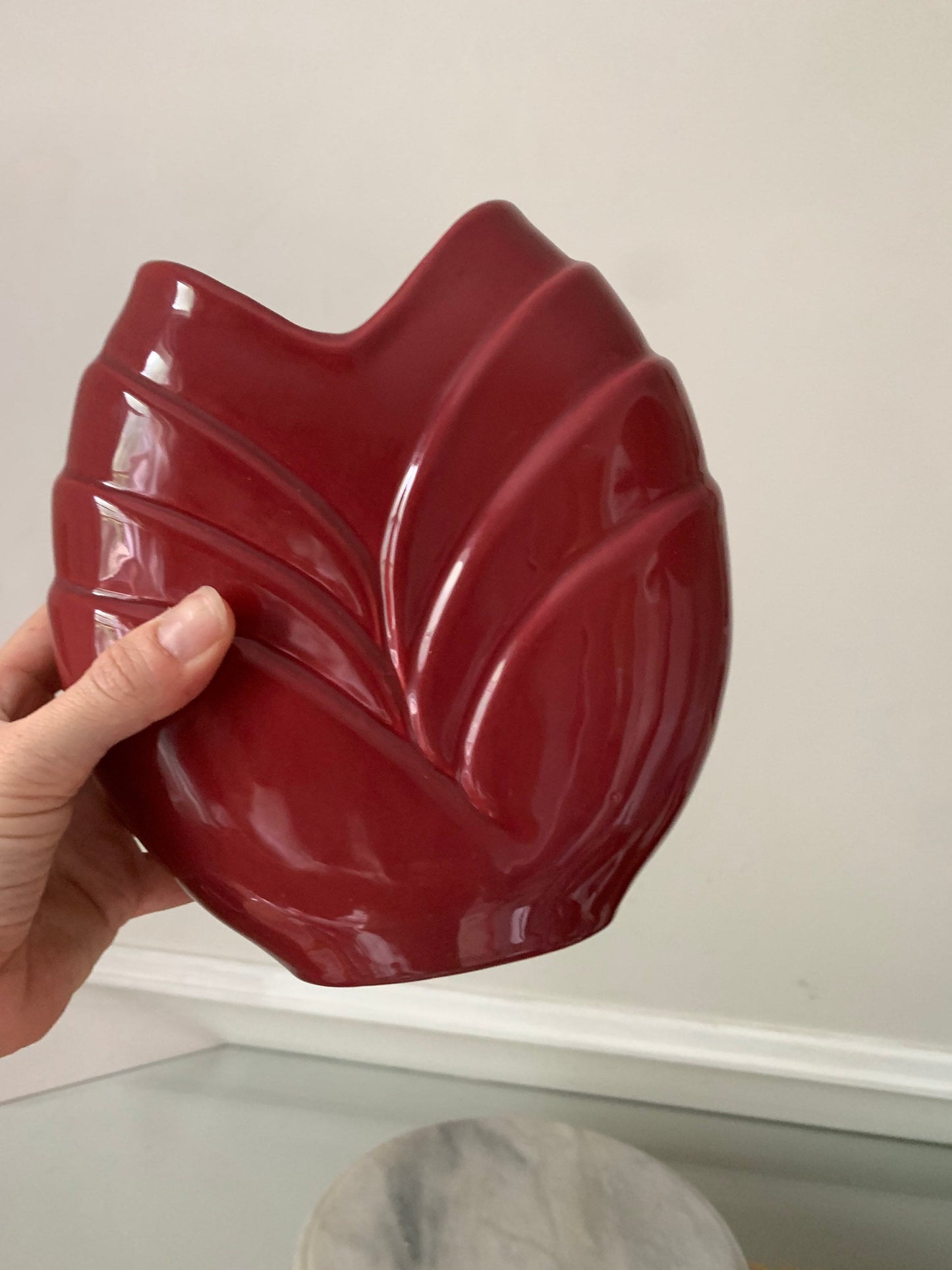 Retro Deep Red Medium Shell Planter