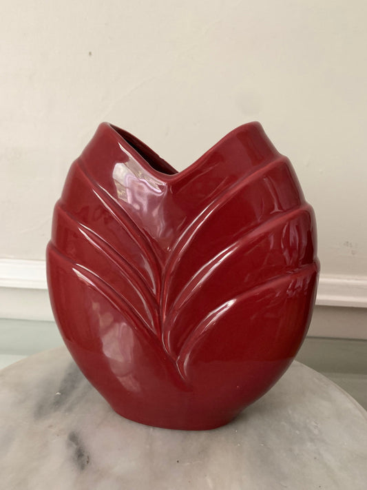 Retro Deep Red Medium Shell Planter