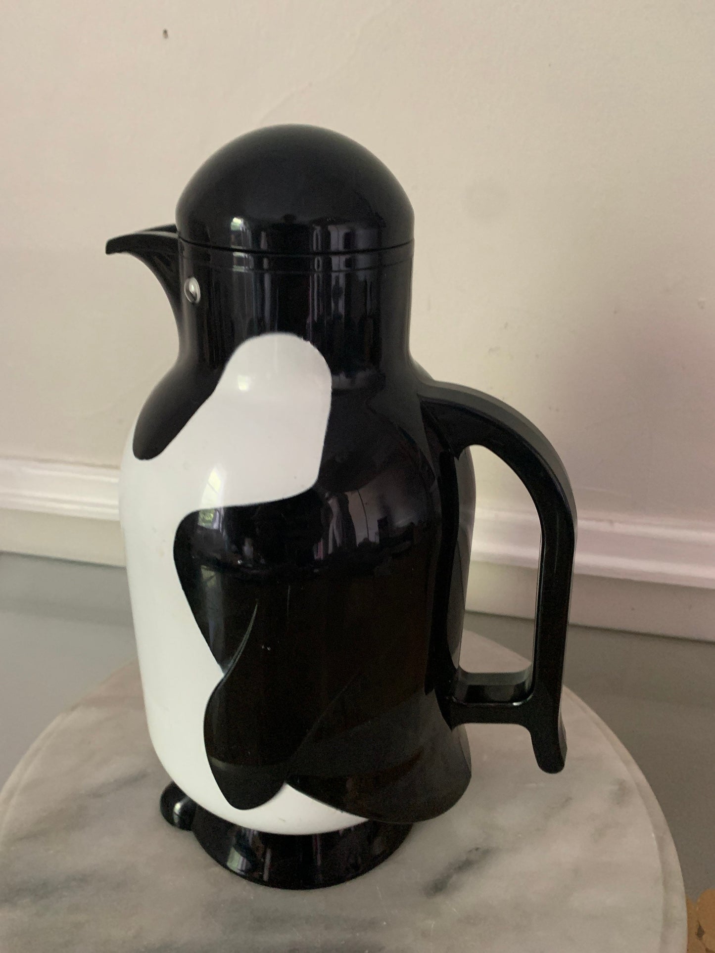 Retro Metrokane Plastic Penguin Carafe