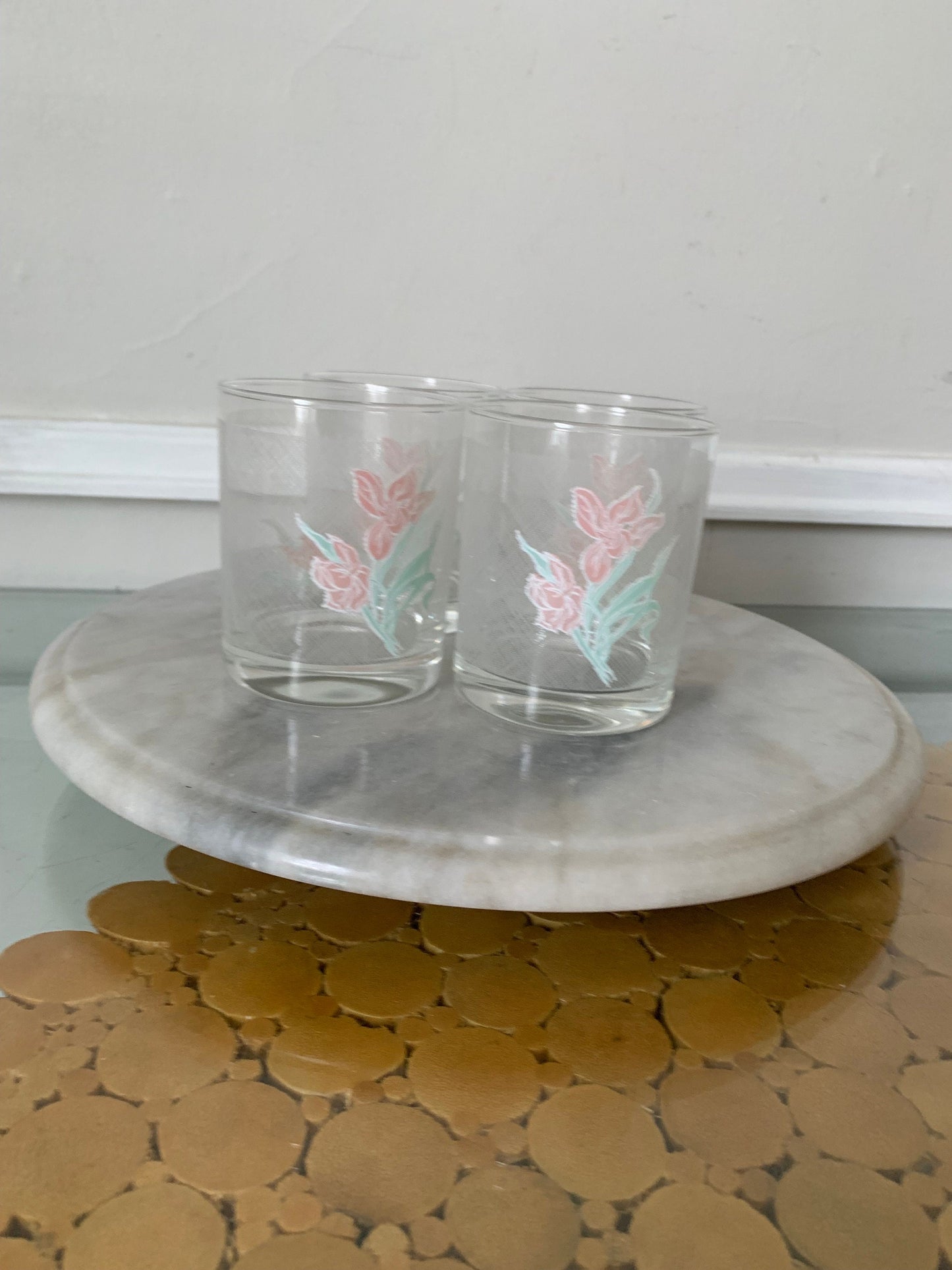 Set of 4 Retro Short Pink Iris Low Ball Glasses