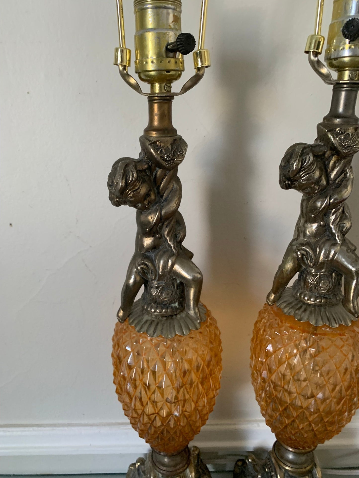 Pair of Vintage Gold Tone Cherub and Faceted Peach Lustre Glass Globe Table Lamps No Shades