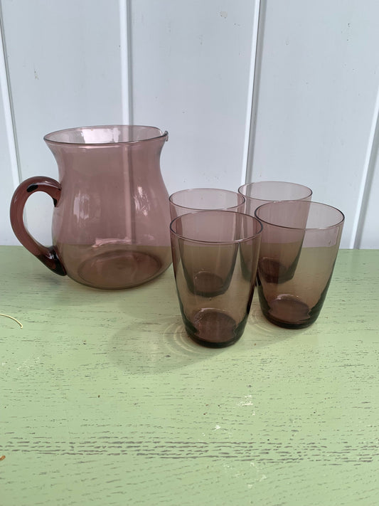 Retro Pitcher and 4 Clear  Short Purple Glass Tumbler Set