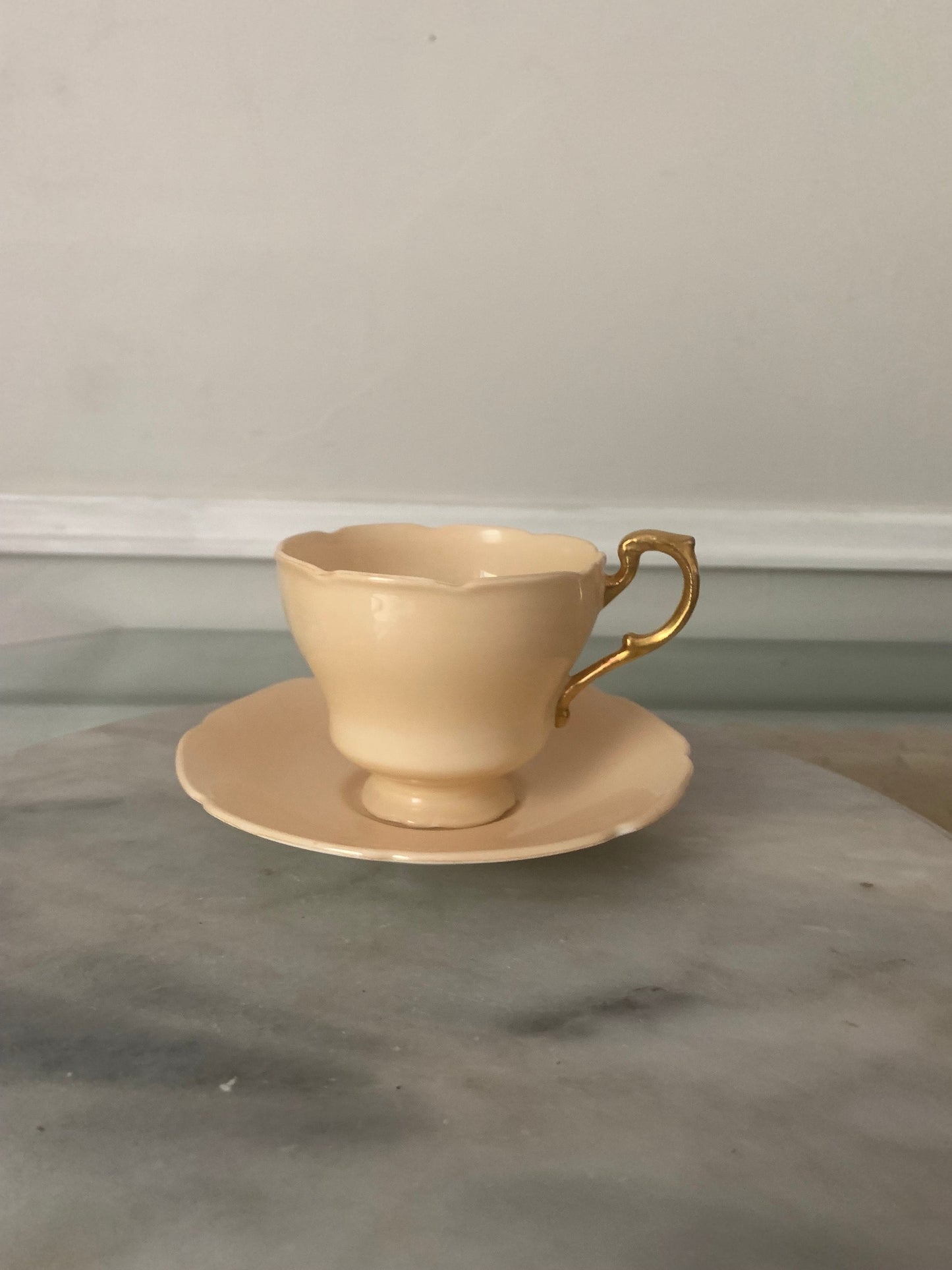 Vintage Solid Soft Cream Double Warrant Paragon Tea Cup & Saucer with Gold Handle