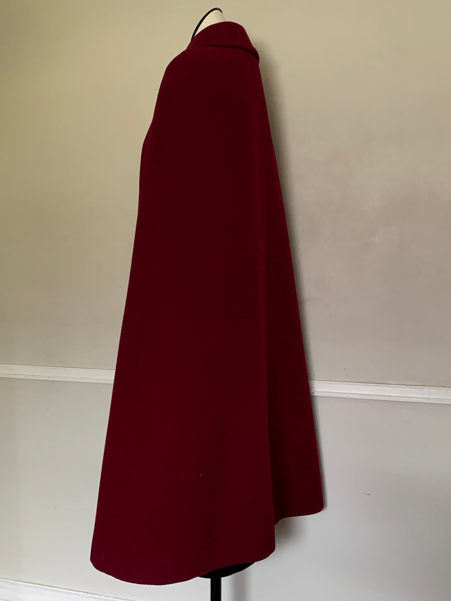 Vintage 1960s Selfridges Raspberry Wool Cape Made in England