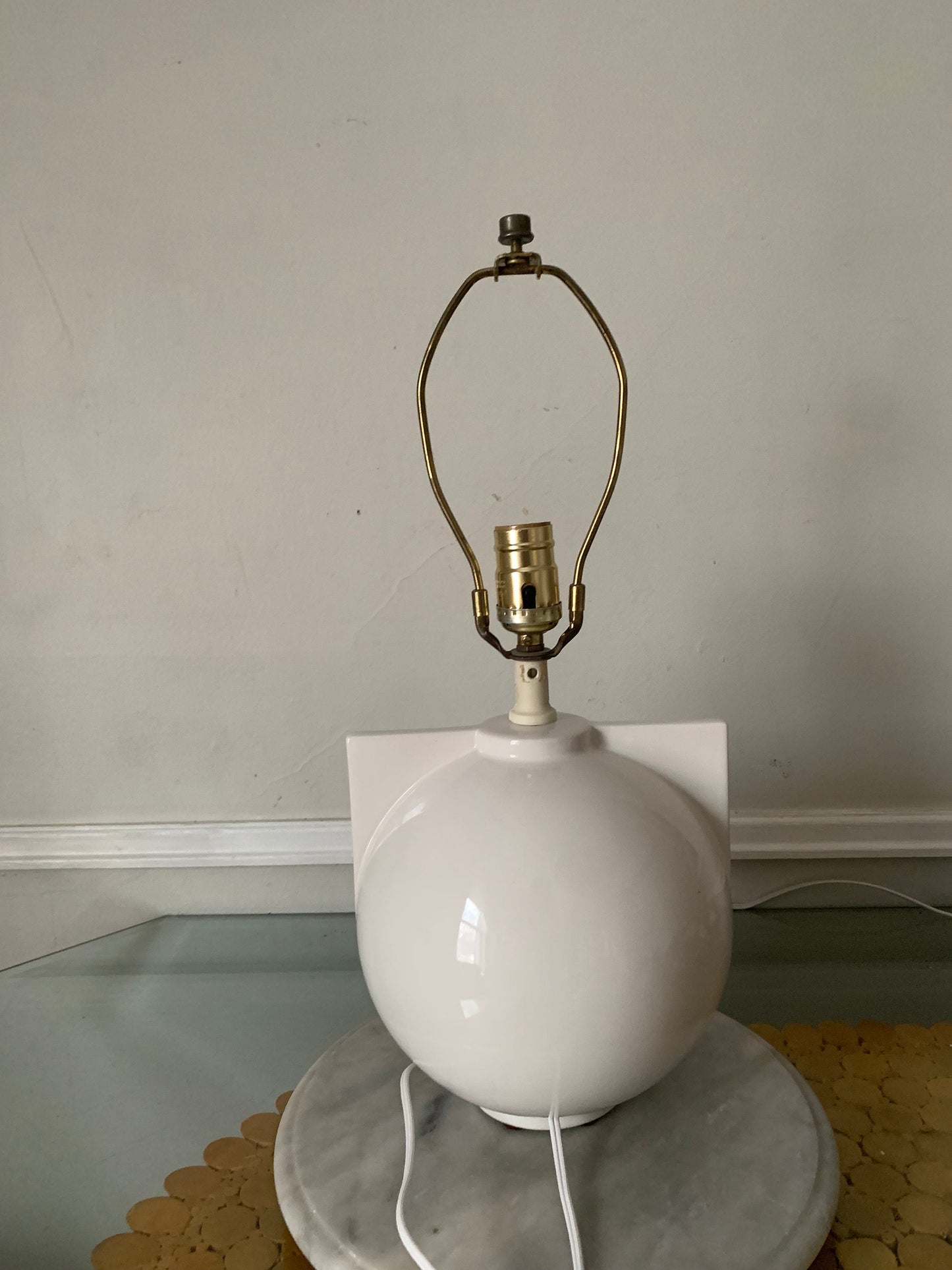 Retro Medium White Ceramic Space Aged Gum Ball Lamp No Shade