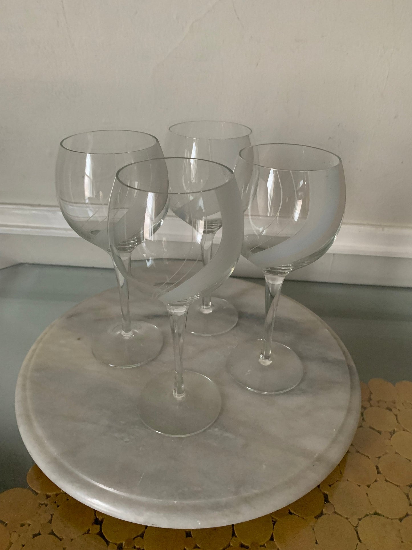 Set of 4 Retro Frosted and Etched Wine Glasses